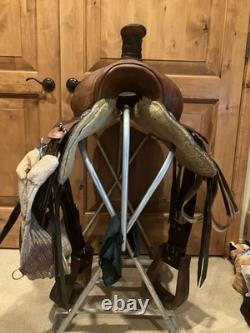 Roping Saddle 16.5