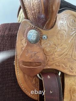 Royal King 16 Western Show Saddle