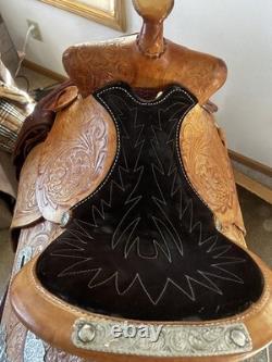 Royal King 16 Western Show Saddle