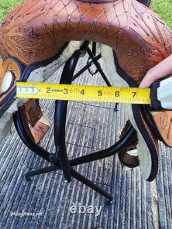 Ruff's 16 Brown Tooled Leather Roping saddle Model 520 sunflower tooling