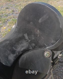 SADDLE, Bridle, 2 Saddle blanket/pads and extra tack Western Black Local Pickup