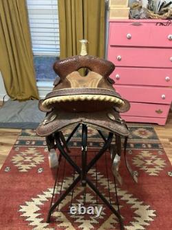 Saddle King 15 inch western saddle used barrel