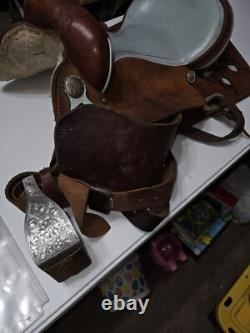 Saddle King Adult 15 Leather Western Saddle