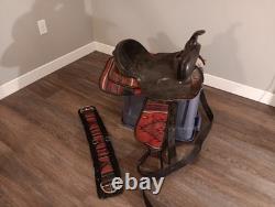 Saddle King Cordura Western Horse Saddle 16 Red Aztec Design. RARE VTG. SADDLE