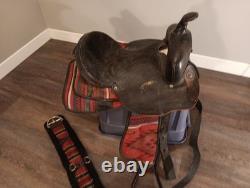 Saddle King Cordura Western Horse Saddle 16 Red Aztec Design. RARE VTG. SADDLE