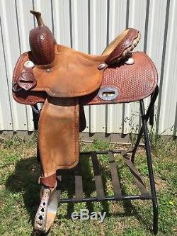 Saddlesmith 14 Barrel Saddle Very nice Ready to ride in exceptional condition