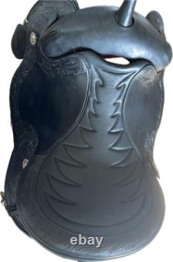 Schleese Cadence Western Dressage Saddle 16 Seat Black Floral Tooling