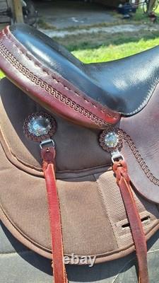 Scott Thomas Cordura Western Trail Saddle Leather & Synthetic, 16 inch seat