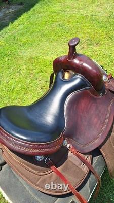 Scott Thomas Cordura Western Trail Saddle Leather & Synthetic, 16 inch seat Scott Thomas Cordura Western Trail Saddle Leather & Synthetic, 16 inch seat