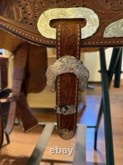 Showman Corriente Western Show Saddle 15 Inch Silver Tooled