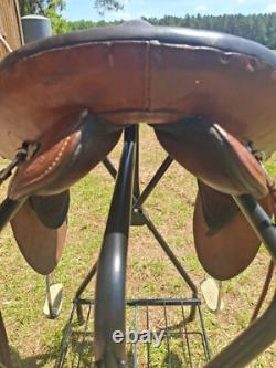 Simco Buena Vista plantation gaited horse saddle