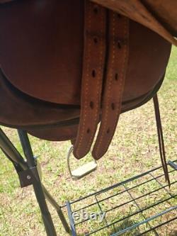 Simco Buena Vista plantation gaited horse saddle
