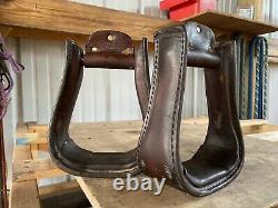 Simco Smooth Seat Western Saddle, 16 Seat