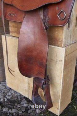 Simco Western 15 Trail saddle