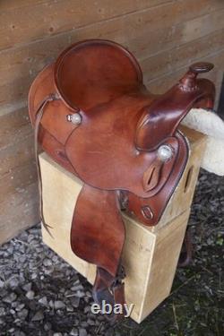 Simco Western 15 Trail saddle