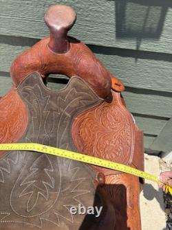 Simco Western Pleasure / Trail Saddle 15 Seat Honey Brown, Hand Tooled