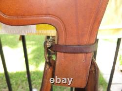 Simco Western Saddle 14.5 Seat 7 Gullet Cinch Rear Cinch Included