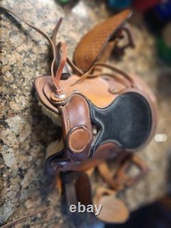 Small Kids' Horse Saddle, Leather And Lamb Fur Small Kids' Horse Saddle, Leather And Lamb Fur