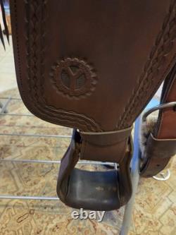 Stunning Western Leather Saddle Circle Y Flex Lite Cordovan/brown 17.5 Pristine