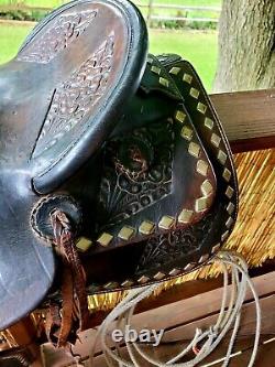 Super Nice Used Brown Leather Western Cowboy Show Saddle with Lasso