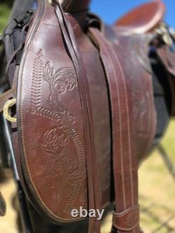 Syd Hill Austrailian Stock Saddle, saddle pad, bags, cinch excellent condition