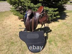 Syd Hill Austrailian Stock Saddle, saddle pad, bags, cinch excellent condition