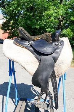Synergist Endurance Saddle 15 EXCELLENT CONDITION & READY TO RIDE