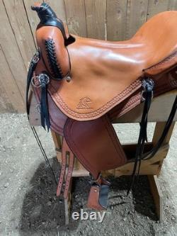 Synergist Western Saddle 17 Seat with the famous jean seamEnglish rigging