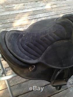 Synthetic Suede Western Treeless Saddle Unisex 18- Black Comes with girth