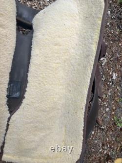 Synthetic Wintec western trail saddle, used, lightweight, see pics