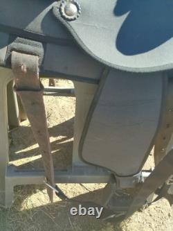 Synthetic western trail saddle, used, lightweight, see pics