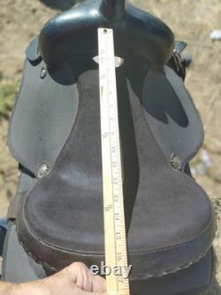 Synthetic western trail saddle, used, lightweight, see pics