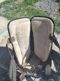 Synthetic western trail saddle, used, lightweight, see pics