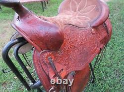 THE AMERICAN Vintage Western Saddle 15