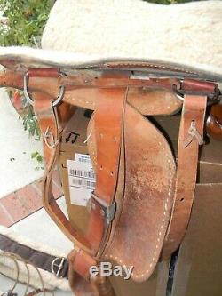 Three Bars Saddlery Roping Horse Saddle Western Design + Accessories