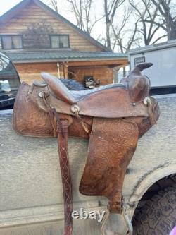 Tooled Brown Leather Traditional Western Pleasure/Trail Horse Saddle