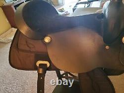 Tough 1 Western Saddle King Series Krypton Synthetic Horn KS4 17 Seat