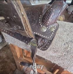 Traditional Tooled Buckstitch Leather Western Saddle, Brown 14 in for Horse