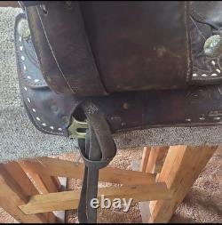 Traditional Tooled Buckstitch Leather Western Saddle, Brown 14 in for Horse