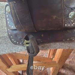 Traditional Tooled Buckstitch Leather Western Saddle, Brown 14 in for Horse