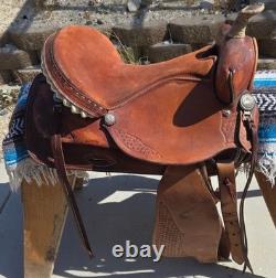 Traditional Western Style Tooled Saddle with Rawhide Horn Decorative Conchos
