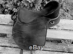 Treeless western endurance saddle synthetic no horn