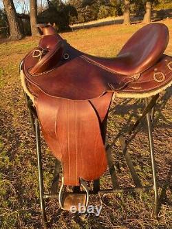 Trevor James Custom Australian saddle