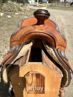 Trophy Tack Light Oil Western Show Saddle, 16 Seat
