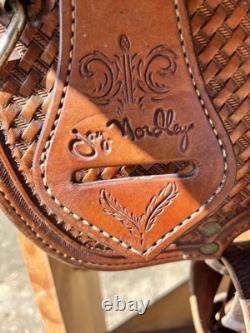Trophy Tack Light Oil Western Show Saddle, 16 Seat