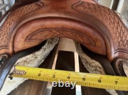 Trophy Tack Light Oil Western Show Saddle, 16 Seat