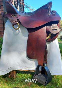 Tucker Endurance Brown Leather Western Saddle 17 Seat Medium Tree USA Made NICE