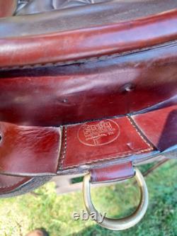 Tucker Endurance Brown Leather Western Saddle 17 Seat Medium Tree USA Made NICE