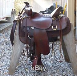 Tucker High Plains Saddle in Good Condition 16.5 Seat/Wide Tree