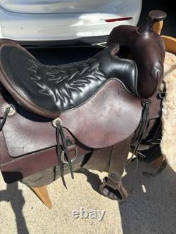 Tucker High Plains Western Trail Saddle 17.5 with Medium Tree